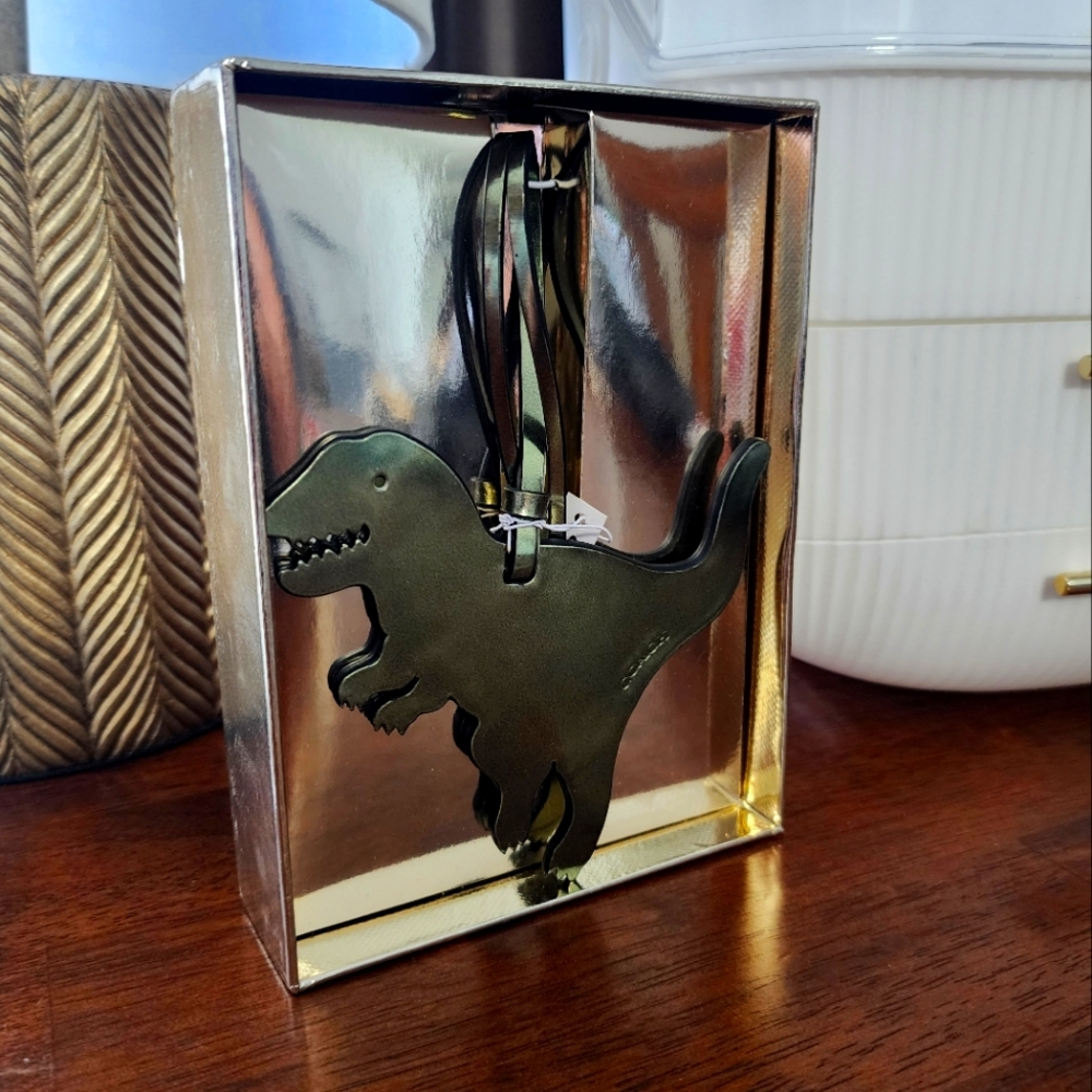 COACH 🦖 Rexy Dinosaur Bag Tag Purse Charm Gift NWT
